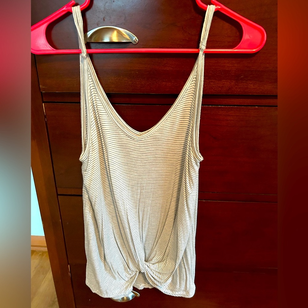 Size medium women’s tank